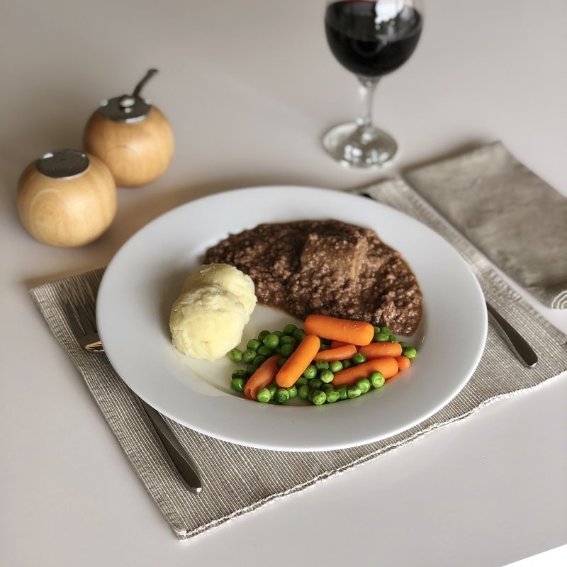Steak Mince & Mealie, Potatoes & Vegetables