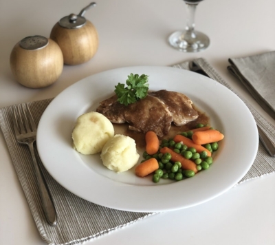 Roast Chicken, Potatoes & Vegetables